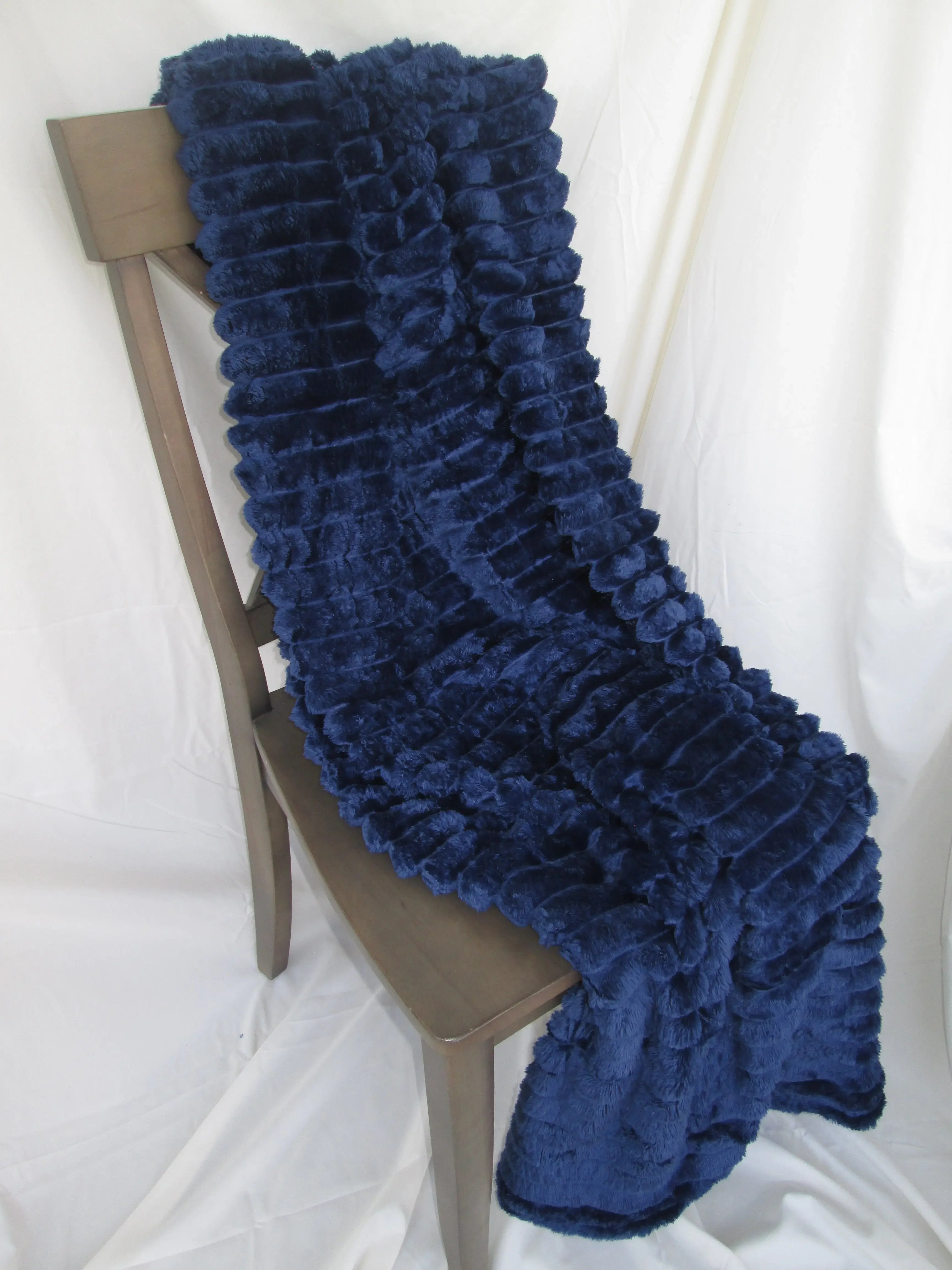 Luxe Ribbed Throw Blanket