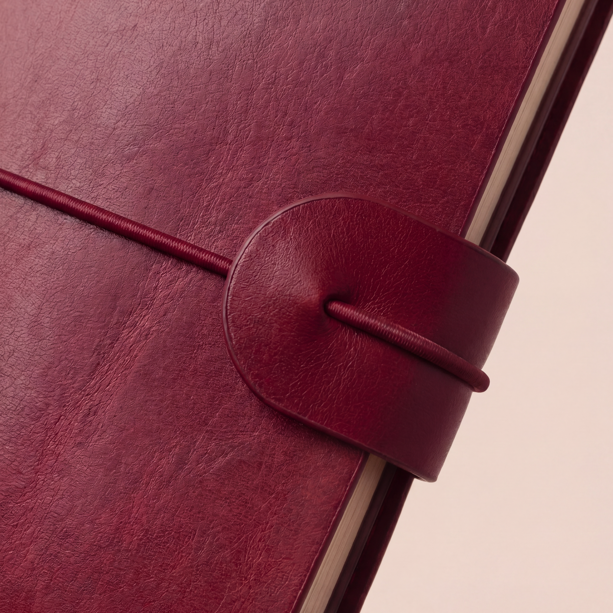 Momento Traveler's Journal - side view