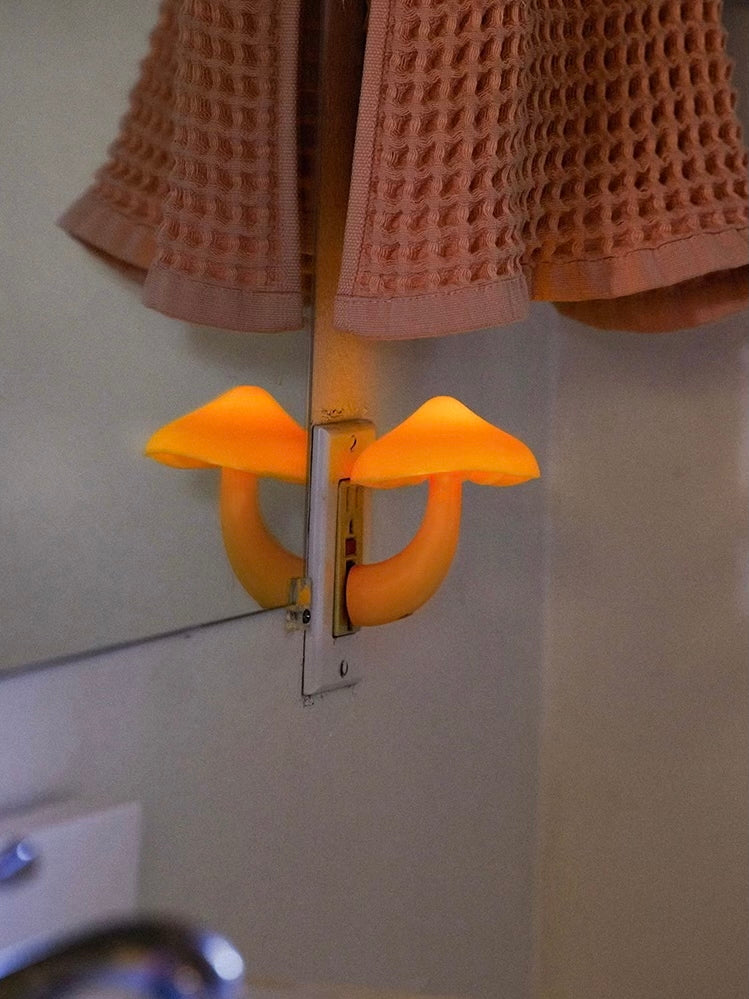 ilovehue Mushroom Wall Lamp