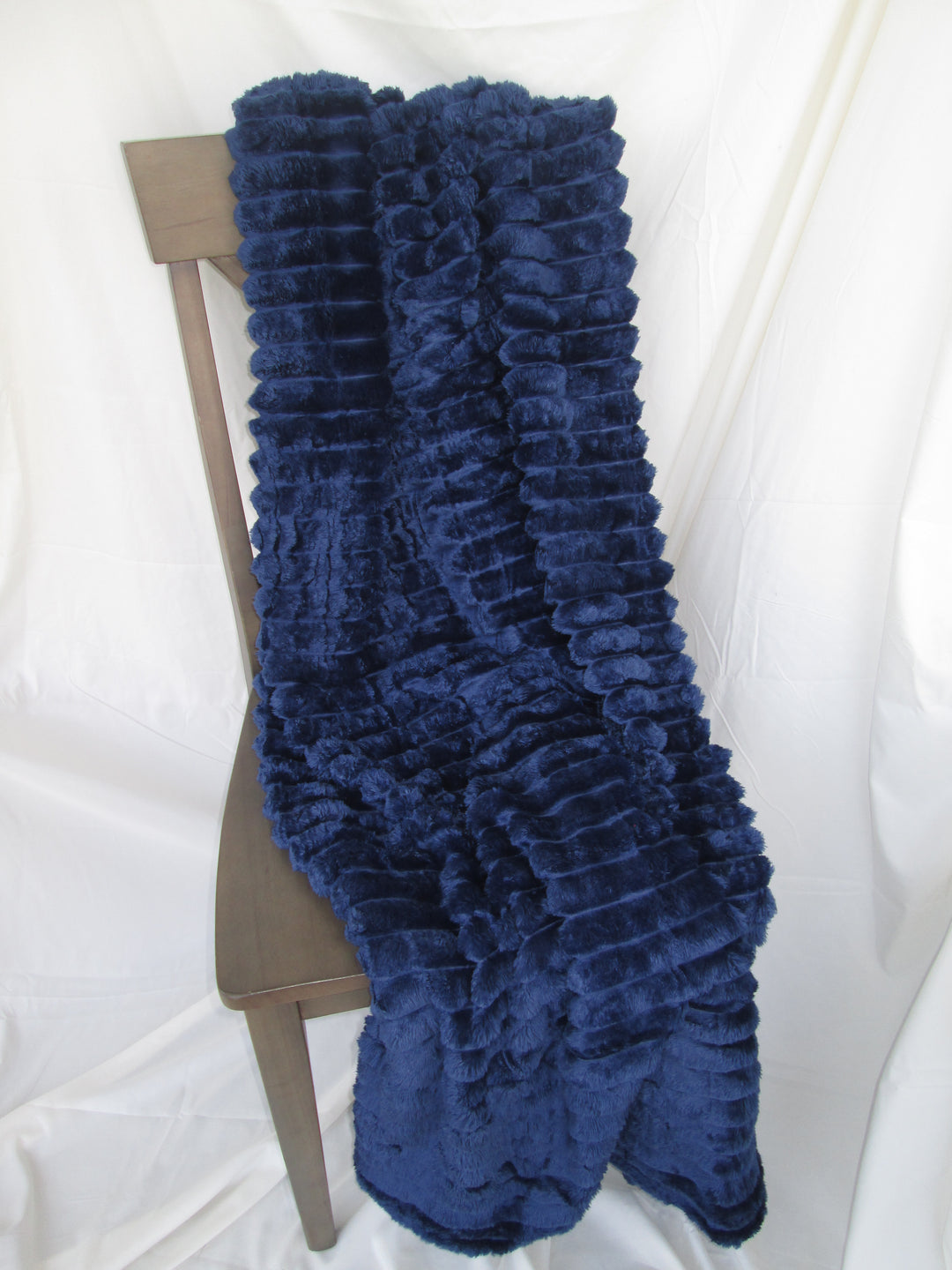 Luxe Ribbed Throw Blanket