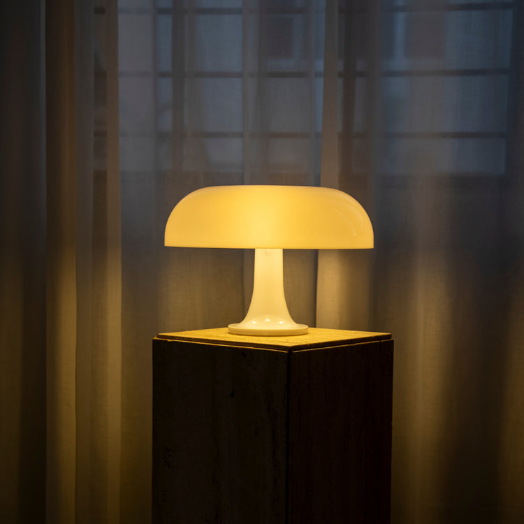Ambient lighting of the Mushroom Table Lamp